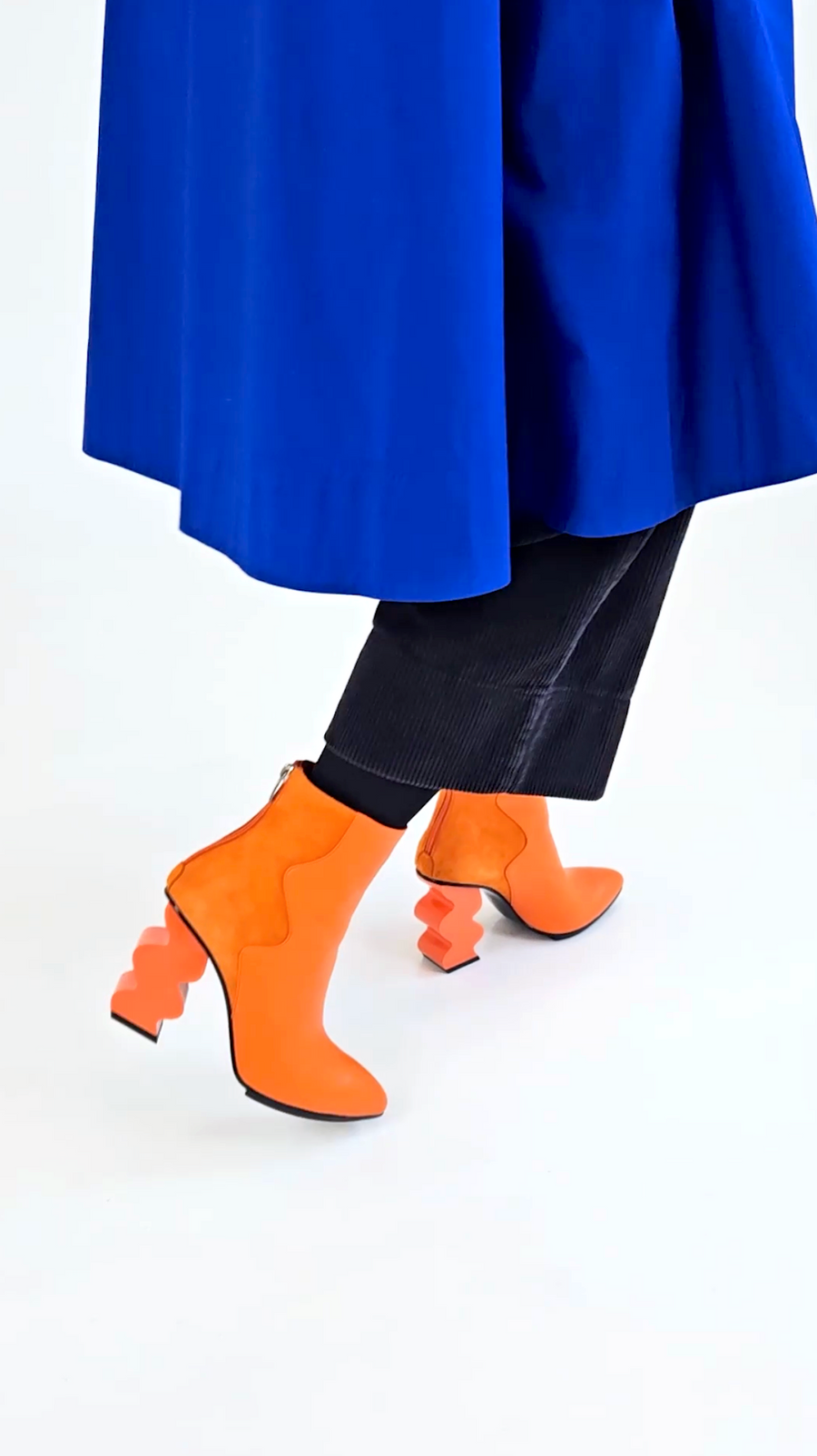 INES Orange Pointed Toe Leather Boot